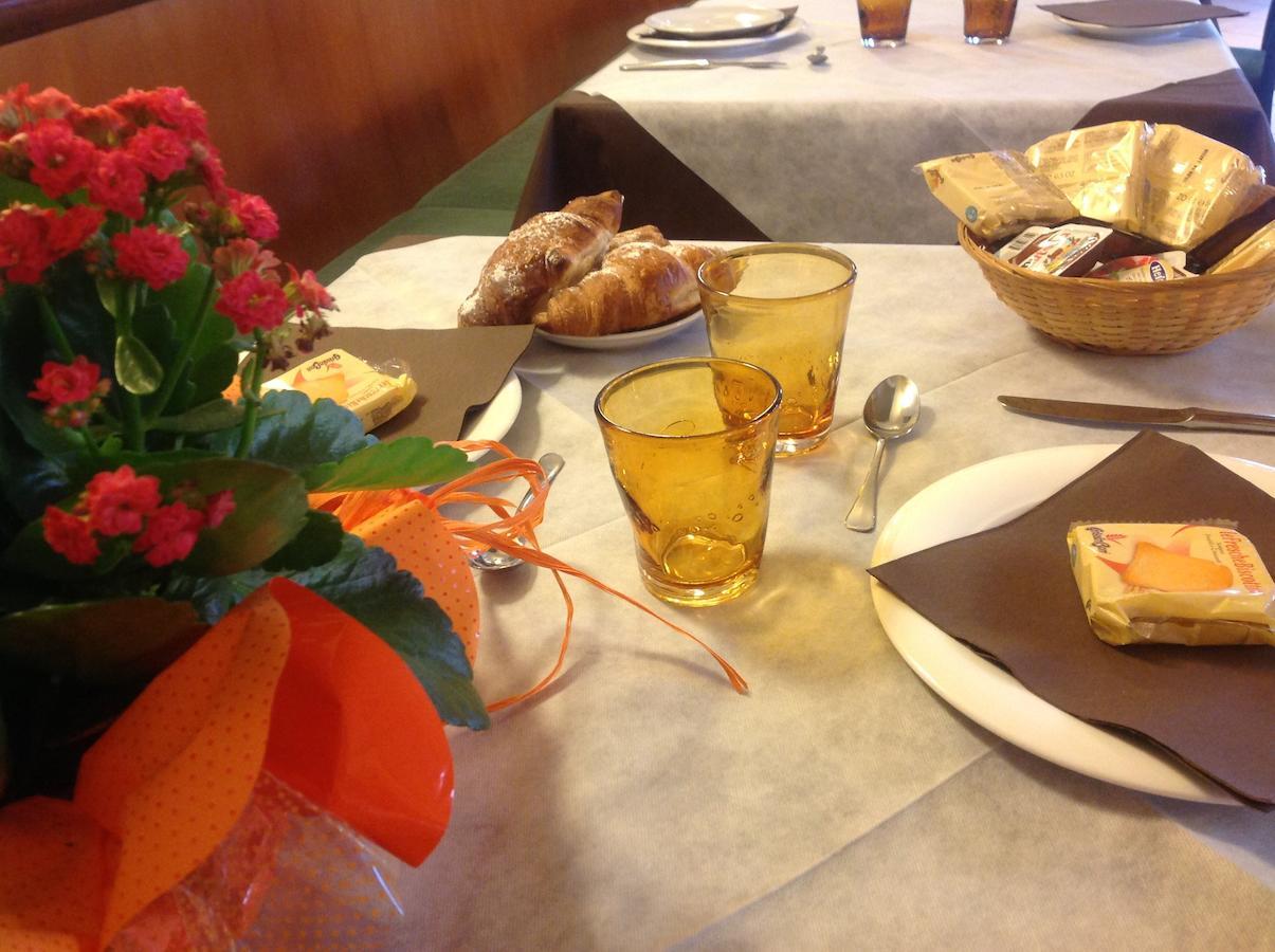 Hotel Trattoria Contini Sorbolo Zewnętrze zdjęcie